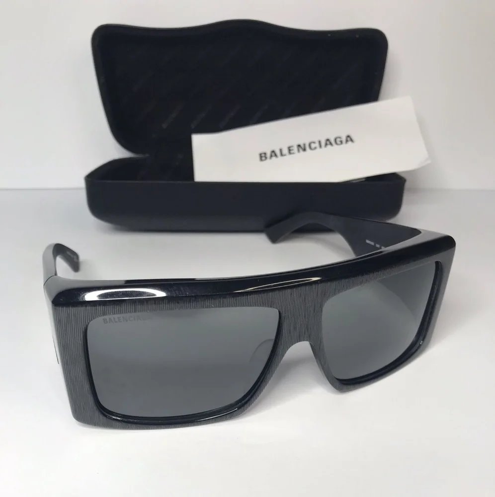 💯 Original Balenciaga Black BB0002S Shield Sunglasses